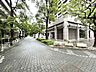 周辺：「月島」駅まで徒歩7分。大型複合施設に隣接。高層階・眺望良好。是非お気軽にお問い合わせください