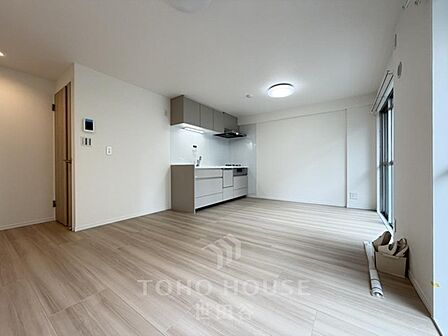 スケルトンリフォーム26年9月完了。生活に便利な住環境です。是非お気軽にお問い合わせください。