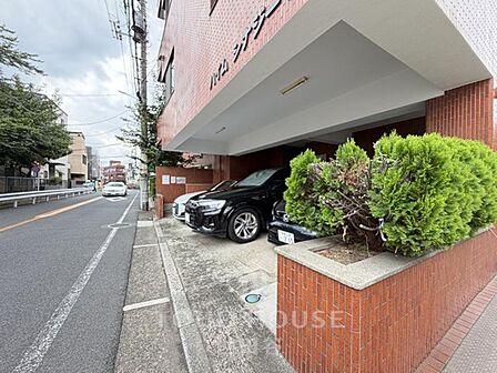 新規リノベーション(26年7月完工)「仙川」駅まで徒歩10分。是非お気軽にお問い合わせください。