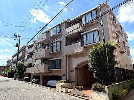 第一種低層住居専用地域が守る「質」の高い住環境