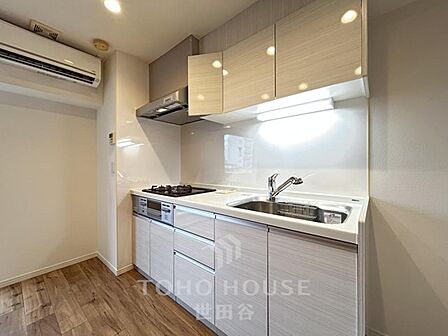 内装プラン・間取り作成中です。角部屋住戸。駅まで徒歩3分。是非お気軽にお問い合わせください。