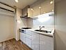 キッチン：内装プラン・間取り作成中です。角部屋住戸。駅まで徒歩3分。是非お気軽にお問い合わせください。
