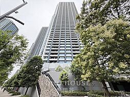 12階部分・南向き。ペット飼育相談可。是非お気軽にお問い合わせください。