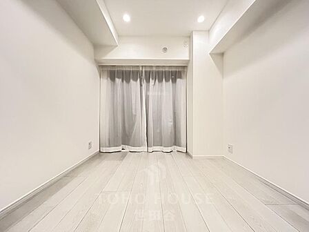 2026年8月リノベーション実施済。角部屋住戸・ペット飼育相談可。是非お気軽にお問い合わせください