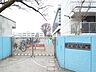 周辺：世田谷区立桜町小学校まで約885m