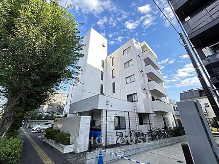 新規リノベーション物件です(26年12月完工)南向き・陽当り、眺望良好。是非お気軽にお問い合わせください。
