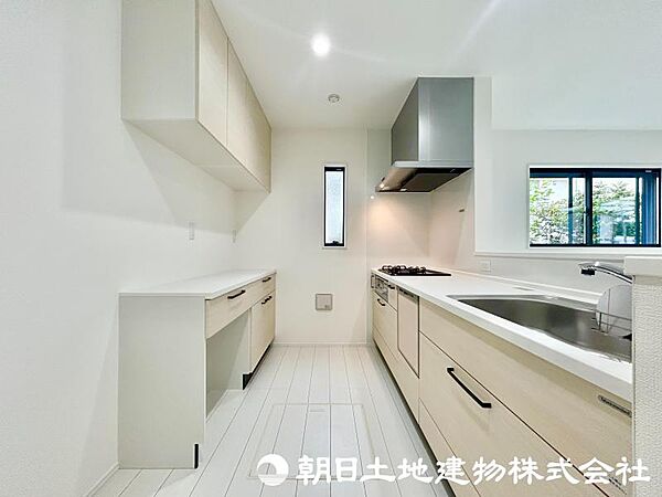 キッチンを拡大表示