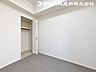 室内：過ぎ行く時間をゆったりと感じることができる落ち着いたお部屋です。