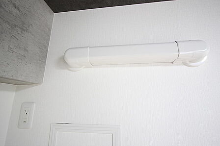 先行配管実施済みでエアコン取付可能です。寝室・子供部屋にお勧めです!