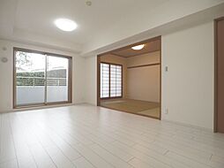 居間