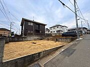 広々としたお土地はお庭や駐車場を広くとることができ、より理想のおうちを実現していただけやすいです。（2026年2月撮影）