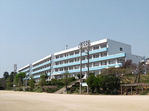 船橋市立三田中...