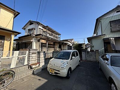 外観：現況古屋あり、更地渡し■平日・土日祝日いつでもご案内いたします！見学ご予約につきましてはお気軽にセンチュリー21住タックまでお電話下さい！