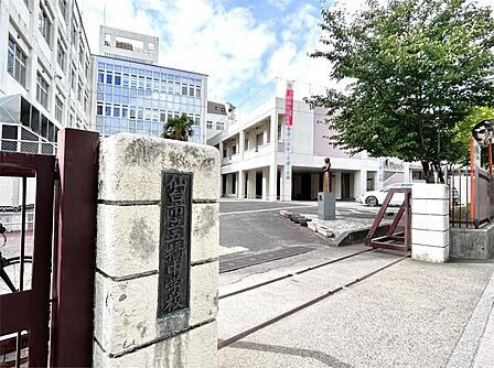 仙台市立五橋中学校(346m)