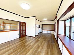 居間