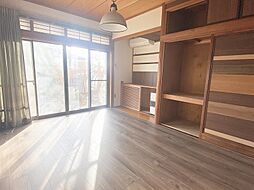 居間