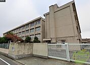 西宮市立深津中学校 1120m