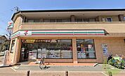 セブンイレブン 西宮夙川店 547m