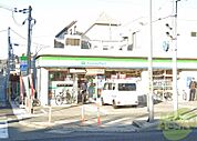 ファミリーマート西宮桜谷店 268m