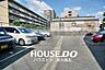 駐車場：■平面駐車場は高さ制限に悩む心配もないく、機械式のように出庫までの時間もかからない為とても便利ですよ！■駐車場の空き状況は常に変動していますので最新の空き状況をお調べいたします！