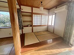 居間