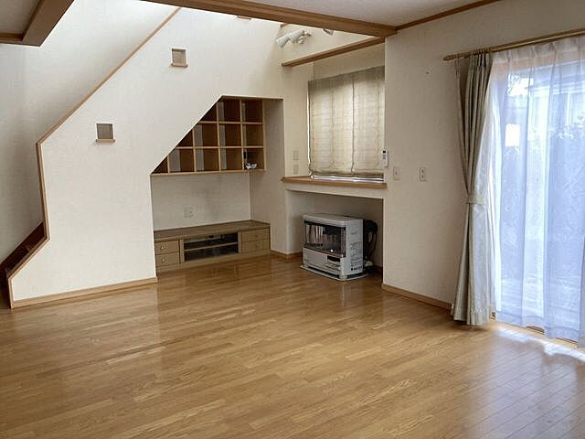 リビング/ダイニング 八戸市大字河原木字売場