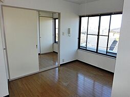 サンフラワーUSHIKU 3階1DKの室内