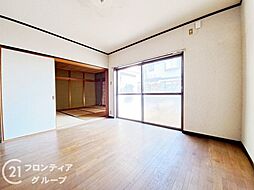 居間