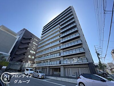 外観：地上12階建てマンションの6階部分です！