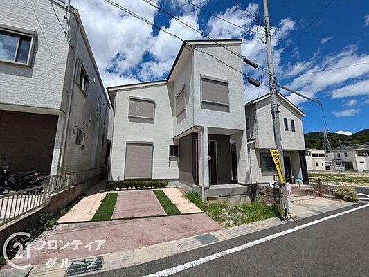 外観 大津市石山寺4丁目　新築一戸建て　1期　2号地