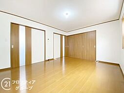 居間