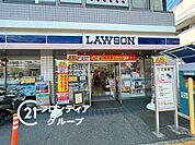 徒歩2分。ローソン大萱1丁目店 150m
