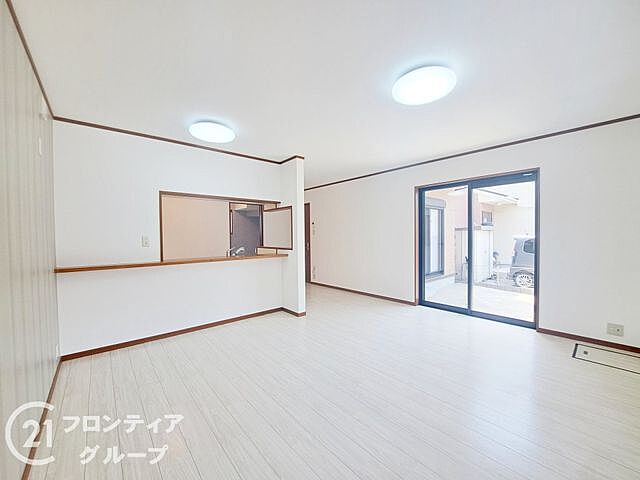 リビング/ダイニング 八幡市八幡植松