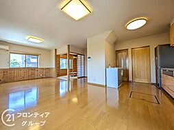 居間