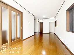 居間
