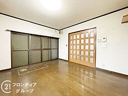 居間