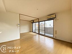居間