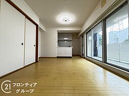 居間