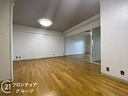 居間