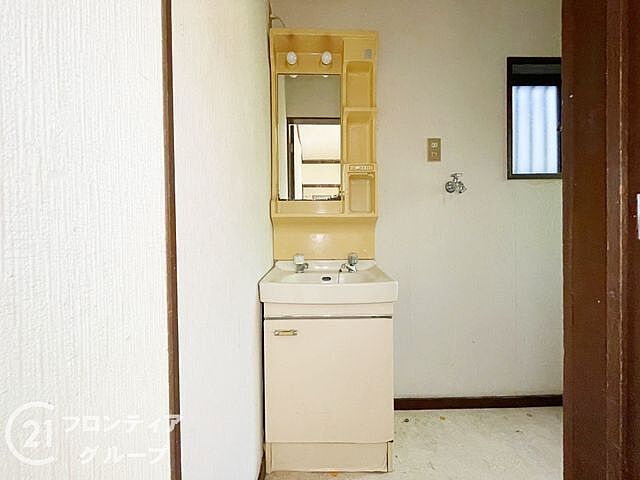 洗面 八幡市八幡安居塚