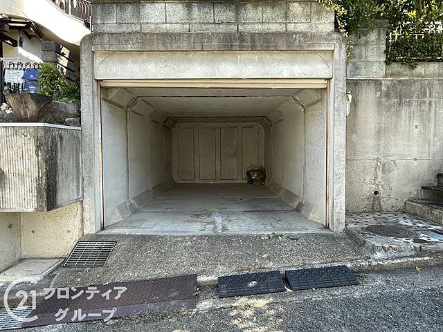 駐車場 八幡市八幡安居塚
