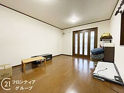居間