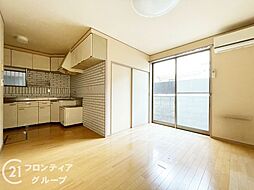 居間