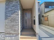 使いやすい玄関で、家族全員が快適に利用できる空間です