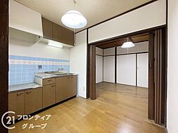 居間