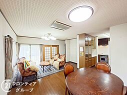 居間