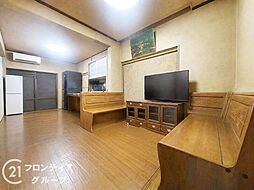 居間