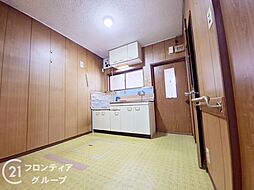 居間