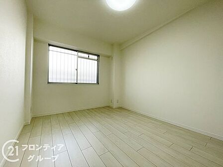 住まい選びは、価格や立地だけでなく、将来の暮らし方まで含めて考えることが大切です。今の段階で気になっていることを、まずスタッフに話してみてください