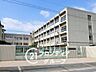 周辺：枚方市立長尾西中学校 徒歩3分。 180m